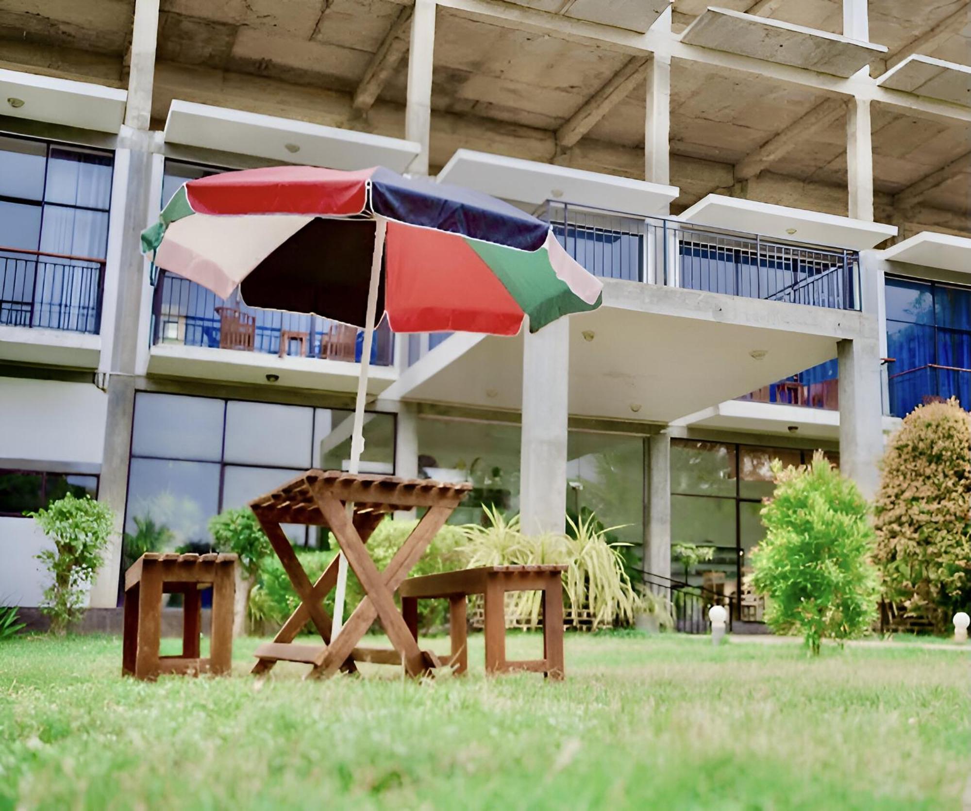 Aqua Marine Beach Hotel Калкуда Экстерьер фото