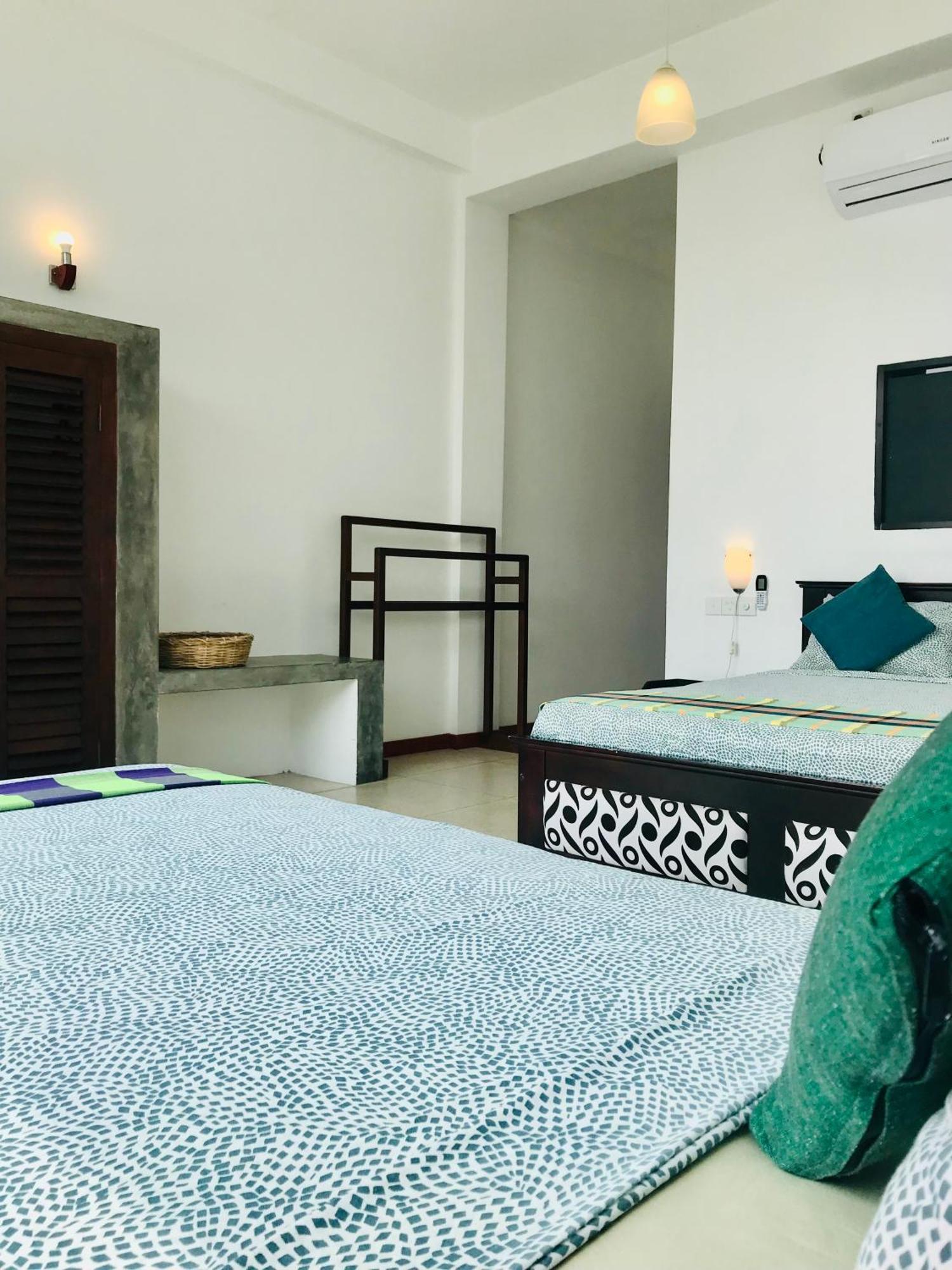 Aqua Marine Beach Hotel Калкуда Экстерьер фото