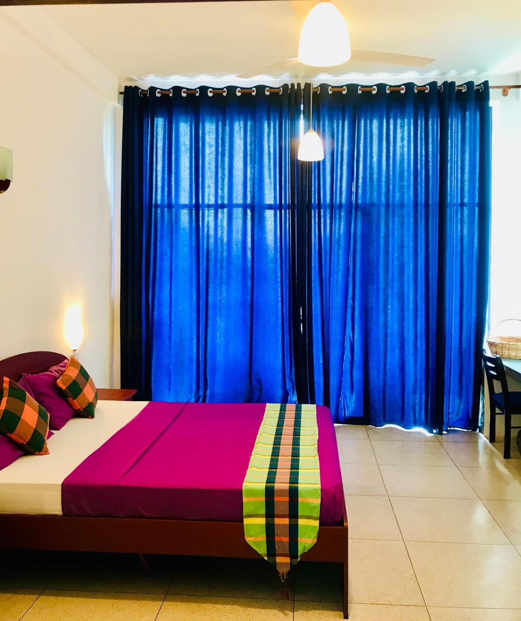 Aqua Marine Beach Hotel Калкуда Экстерьер фото